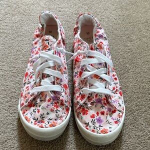 Time and Tru Pink Floral Lace-Up Womans Sneakers